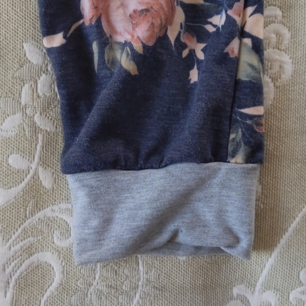 Jogger pants - Picture 3 of 6